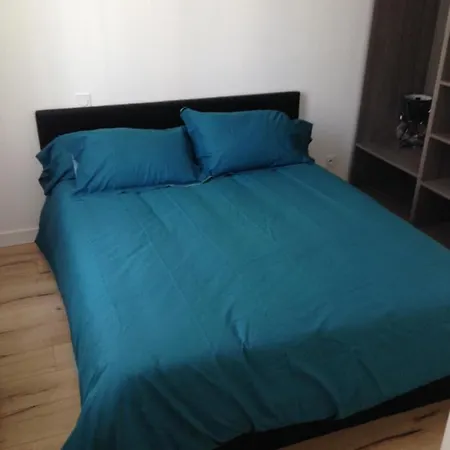 Appartement 40M2 Hyper Centre Avec Fibre Gratuite Rochefort  Exterior photo