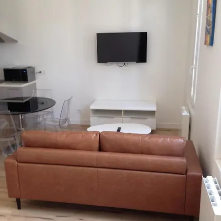 Appartement 40M2 Hyper Centre Avec Fibre Gratuite Rochefort  Exterior photo